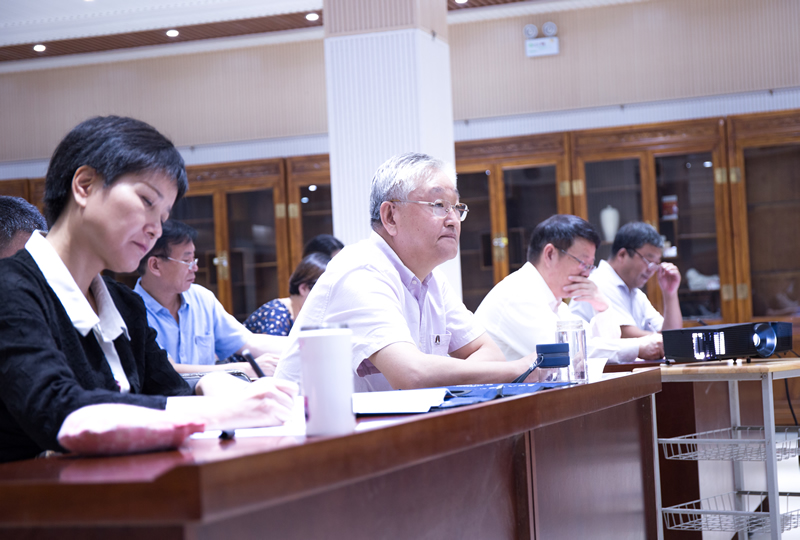 河北省文联领导认真学习